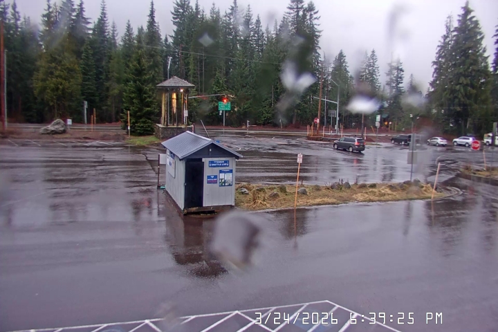 Live Feed: Summit Pass Shuttle