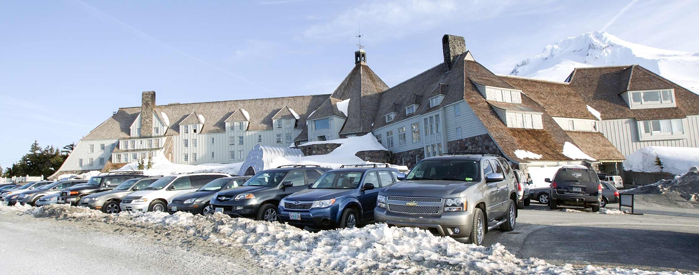 TIMBERLINE LODGE PARKING