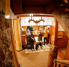 TIMBERLINE FRONT DESK