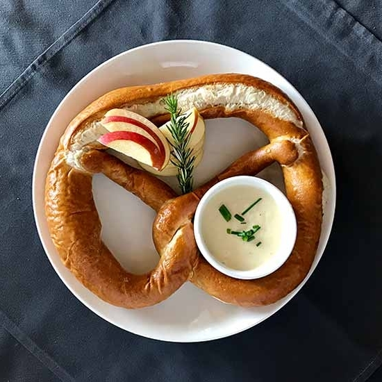 beer pretzel