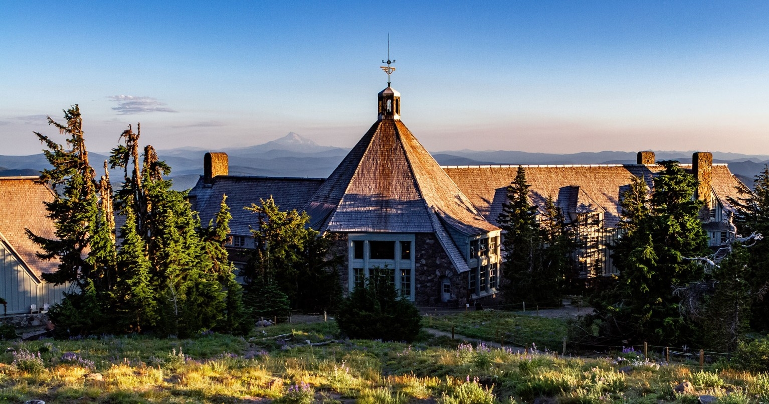 TIMBERLINE LODGE