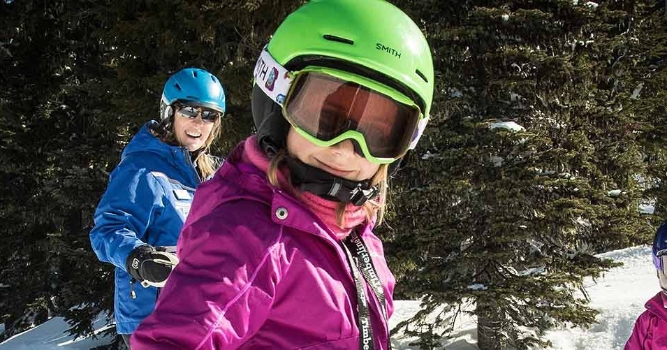 SKI SNOWBOARD LESSONS Timberline Lodge