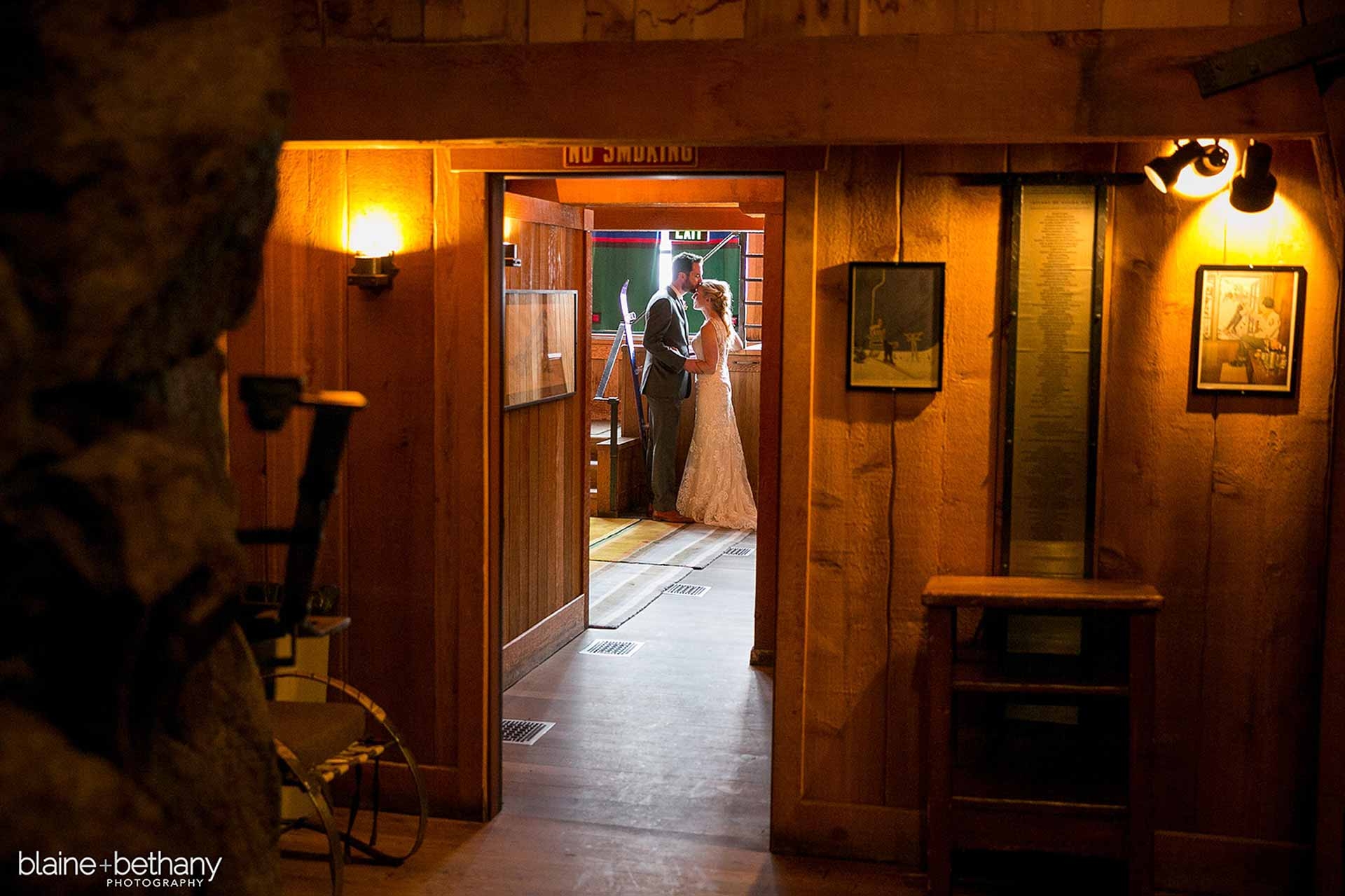 TIMBERLINE WEDDINGS SILCOX HUT