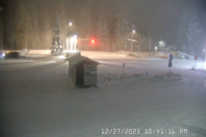 Live Feed: Summit Pass Shuttle