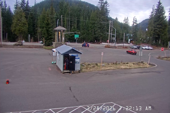 Live Feed: Summit Pass Shuttle