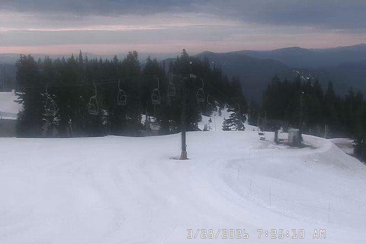 Live Feed: Bruno's Lift Camera