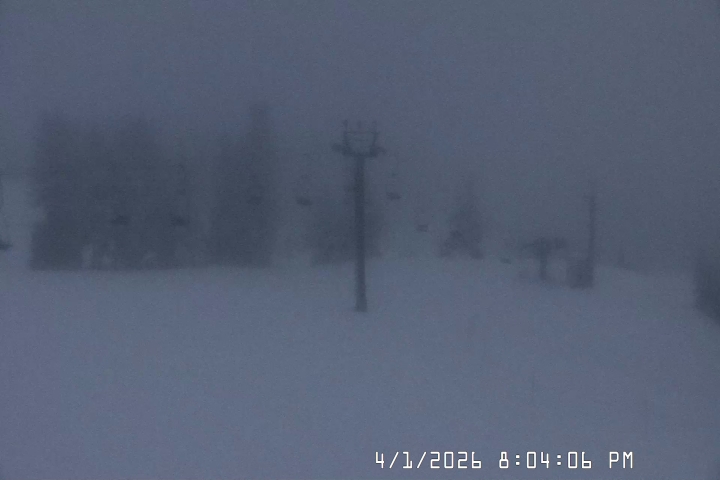 Live Feed: Bruno's Lift Camera