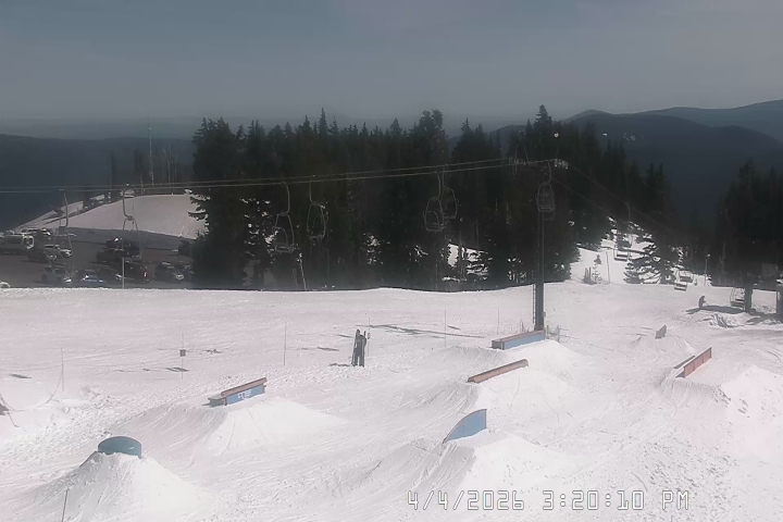 Live Feed: Bruno's Lift Camera