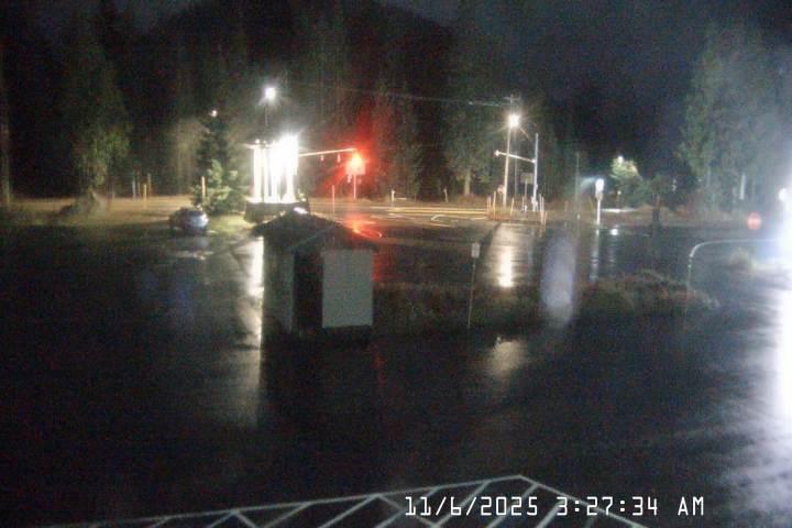 Live Feed: Summit Pass Shuttle