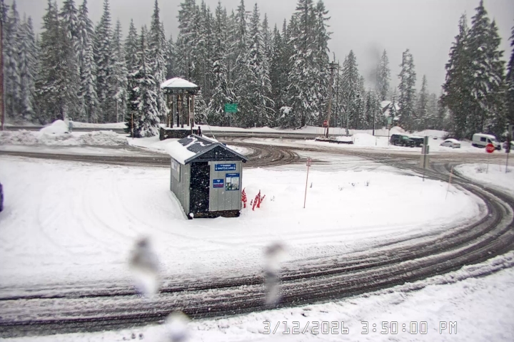 Live Feed: Summit Pass Shuttle